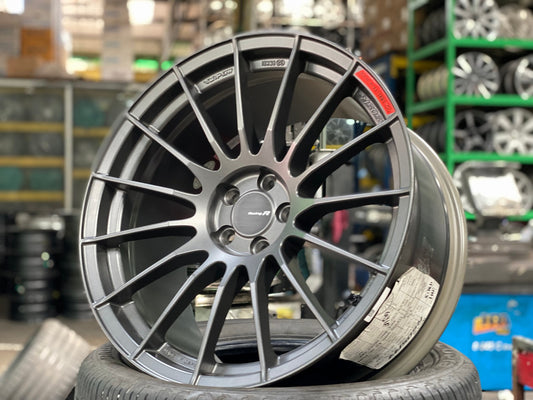 New 18X9.5 ET43 Enkei RS05RR Rim (4 wheel) Matt Gunmetal 5X100