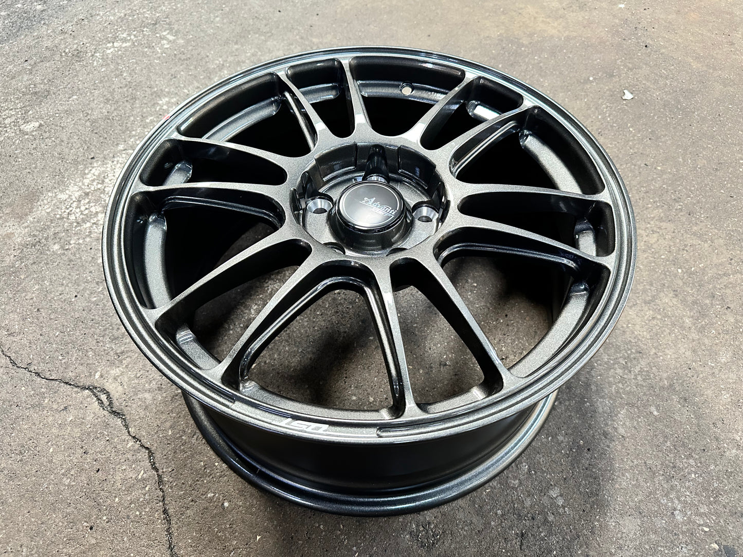 New 17x7.5J Advanti Ameros Rim (4 wheel) Gloss Gunmetal 5x114.3