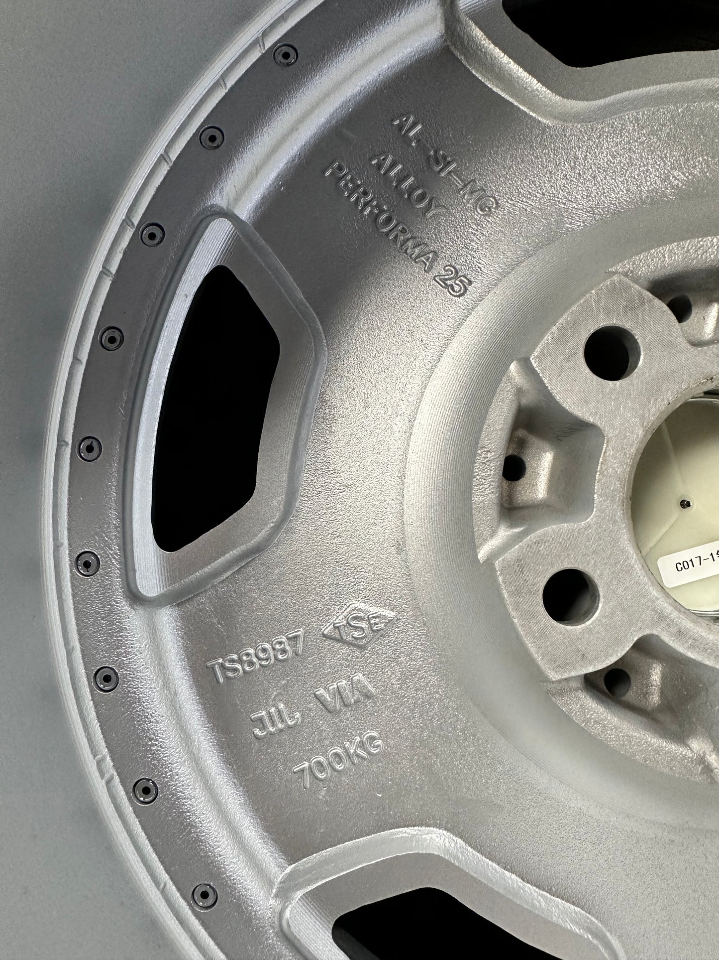 New 17X8 ET25 17X9.5 ET25 Mercedes Aero Classic (4 wheel) Silver 5X112