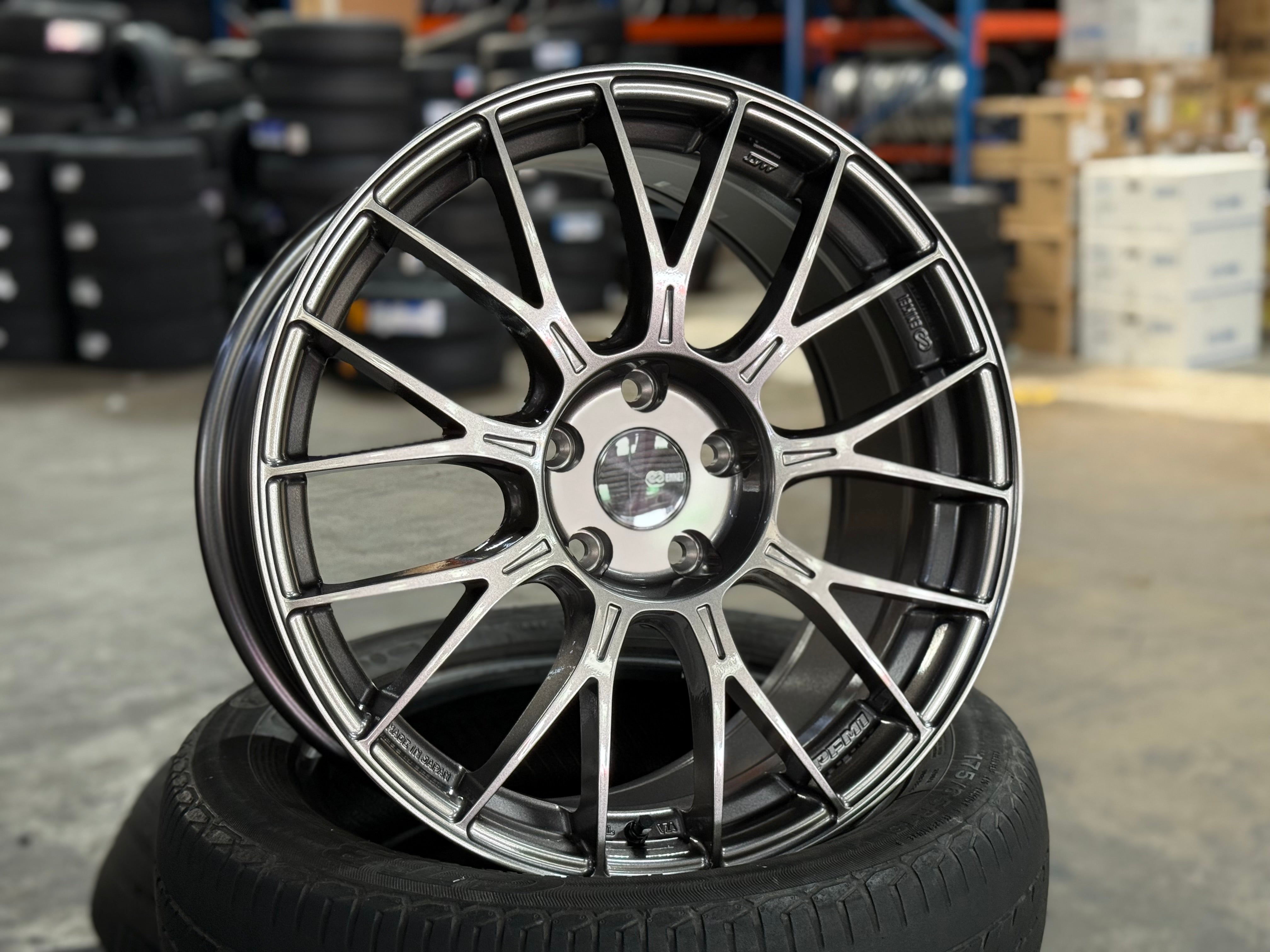 New 18x8.5 ET45 ENKEI Racing PFM1 Japan Rim (4 wheel) Dark Silver