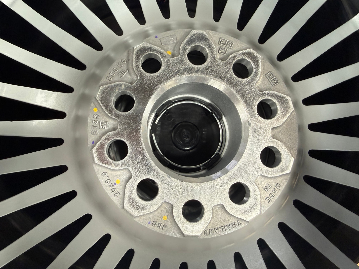 New 20x9 ET35 Lenso Crown (4 wheel) 5x120 Silver