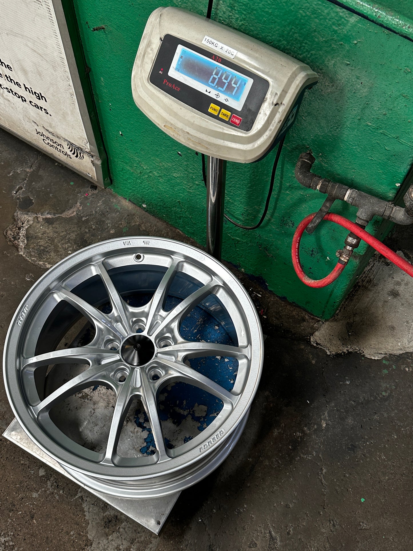 NEW 18X8.5 ET35 AOW MF10 Flow Formed Rim (4 Wheels) Silver 5X114.3