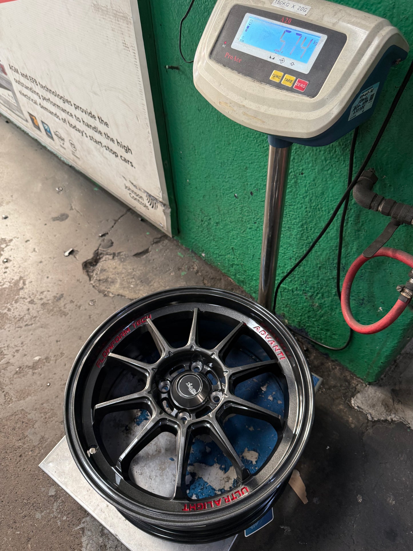 New 16X7 ET40 Advanti Tallo Rim (4 wheel) Gunmetal 4X100