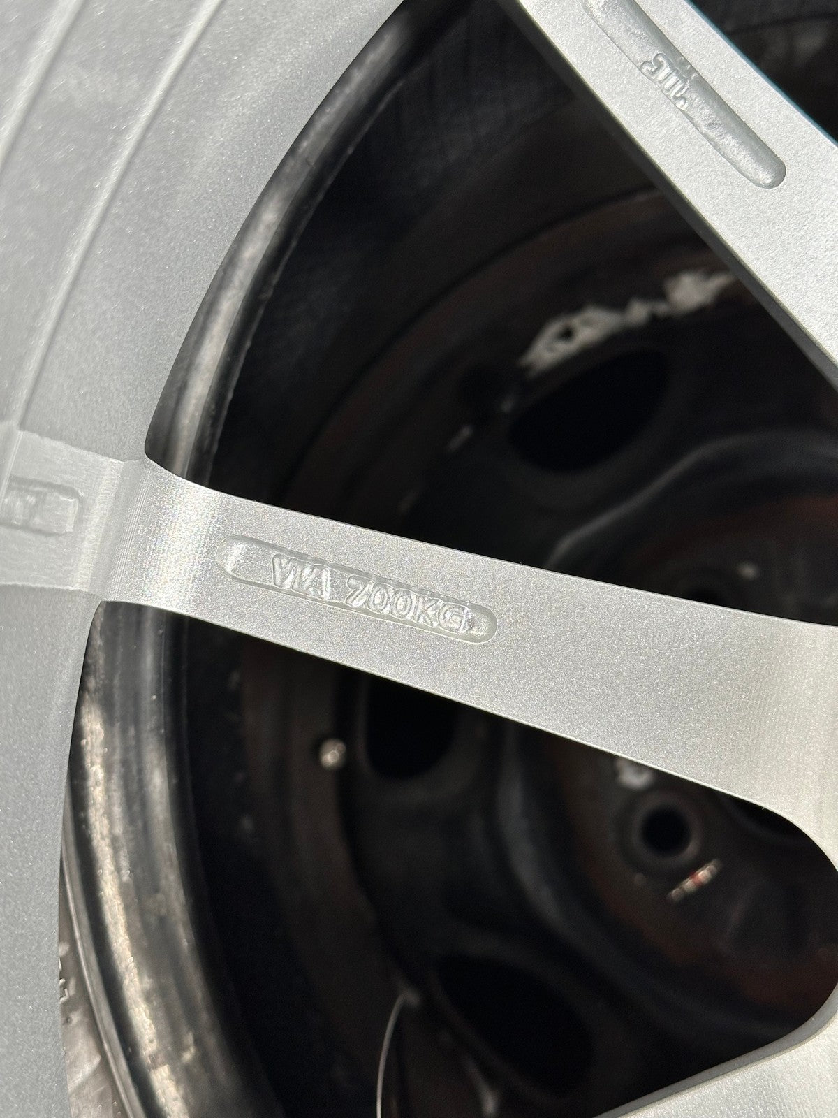 New 18X8.5 ET43 Asga A01 Rim (4 wheel) Gloss Silver 5X114.3