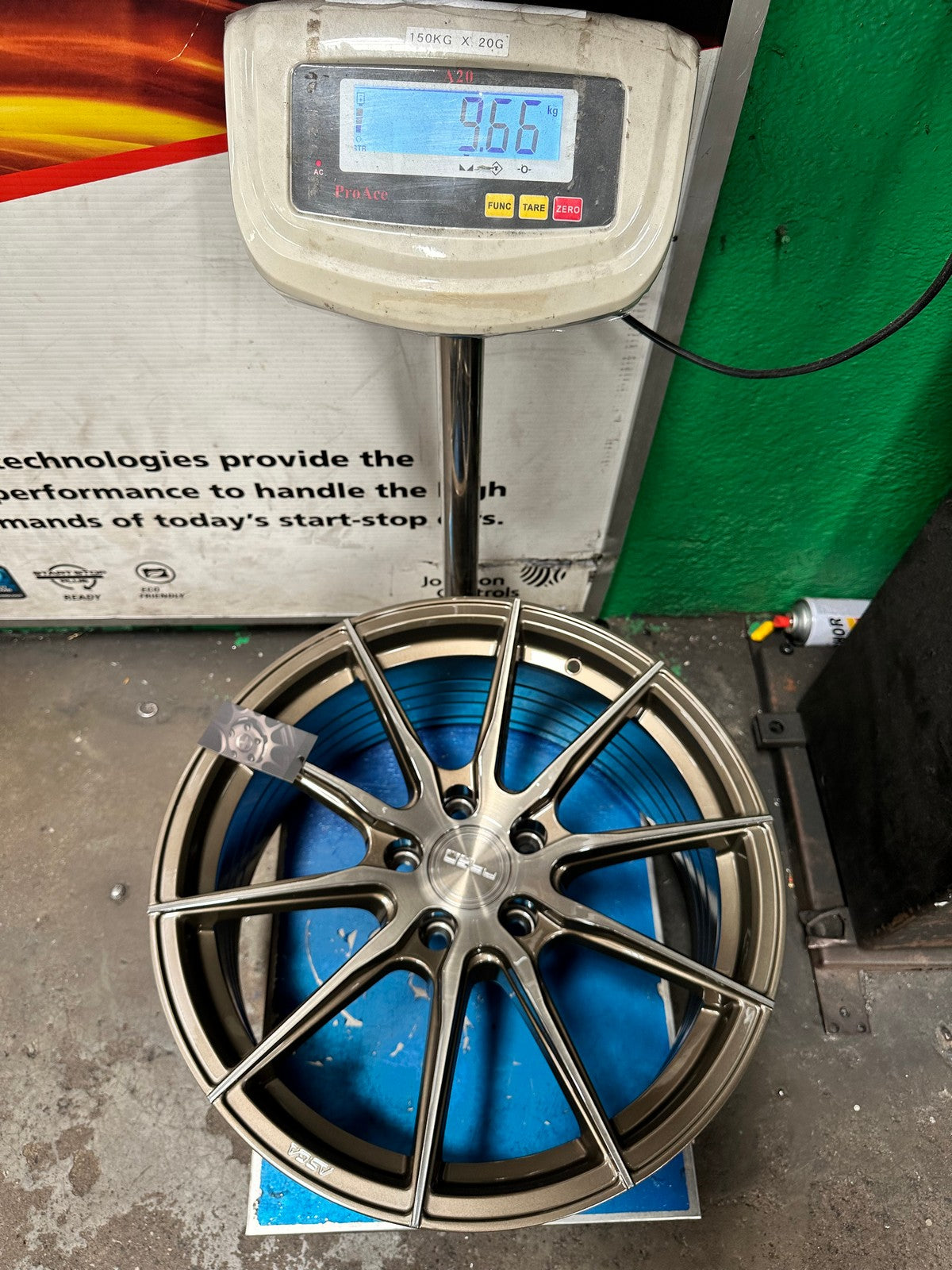 New 18X8.5 ET43 Asga A01 Rim (4 wheel) Gloss Bronze 5X114.3