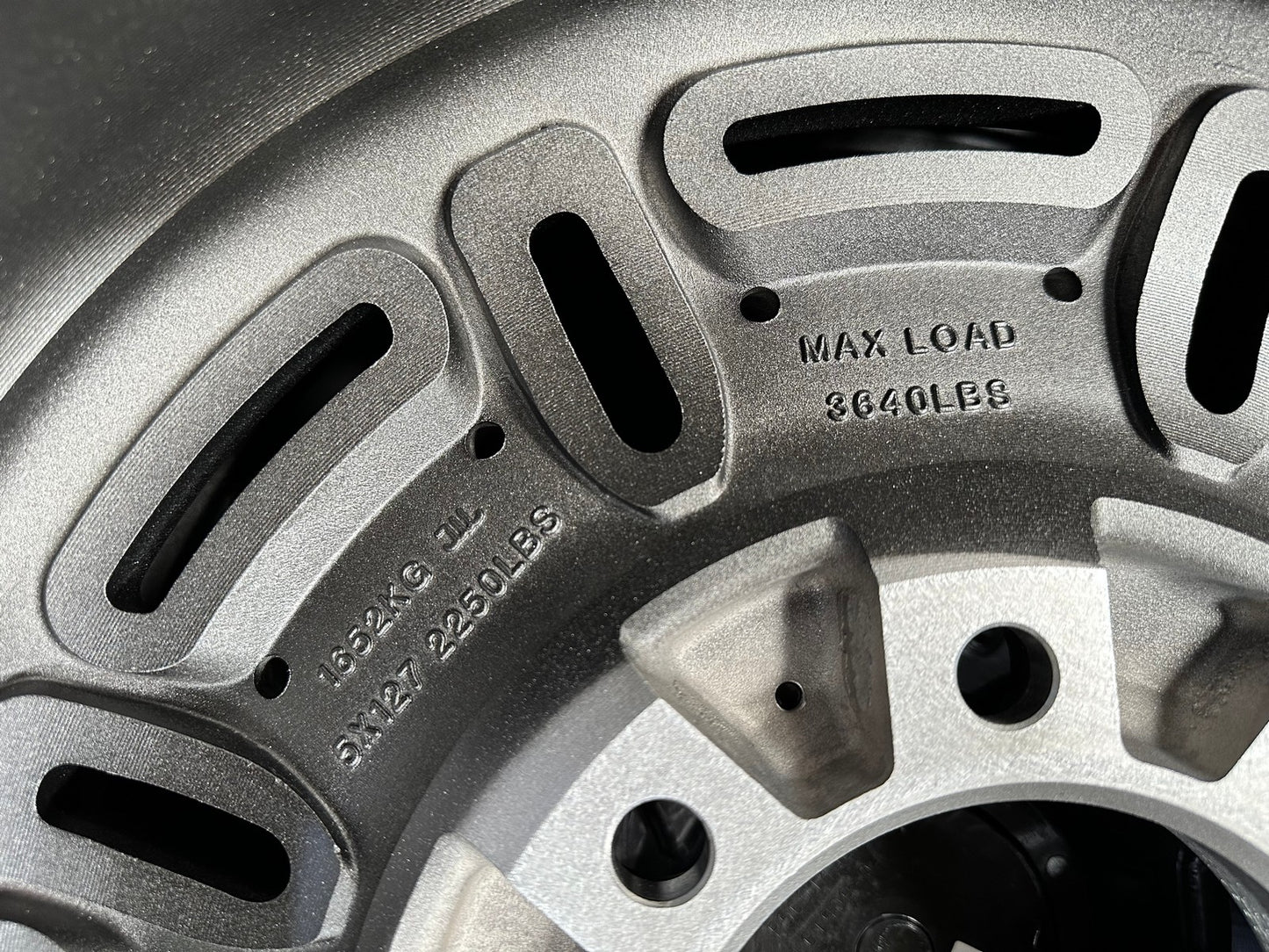 New 20X9.5 ET-18 Black Rhino Abrams Rim (4 wheel) Matt Gunmetal 8X165.1