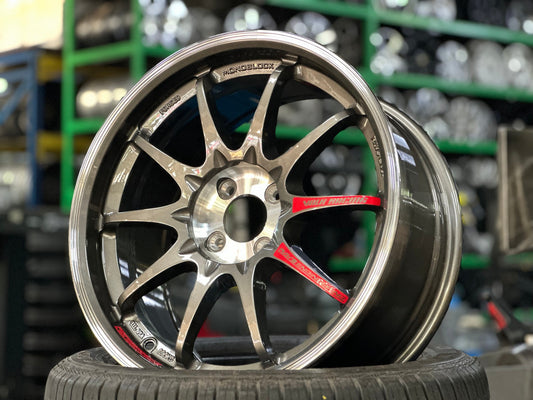 New 17X8 ET40 AOW Flow Formed CE28 Rim (4 wheel) Gloss Gunmetal 4X100