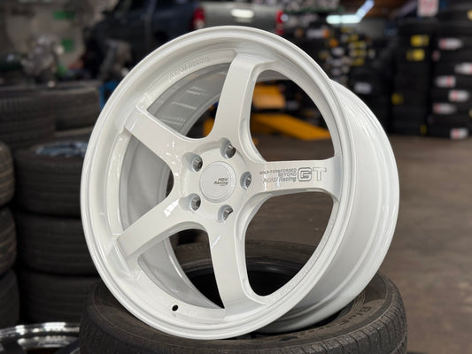 New 18X8.5 ET42 AOW Flow Formed GT Rim (4 wheel) Gloss White 5X112