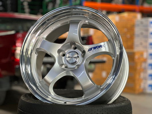 New 18X9.5 ET40 AOW Flow Formed S1R Rim (4 wheel) Gloss Silver 5X114.3