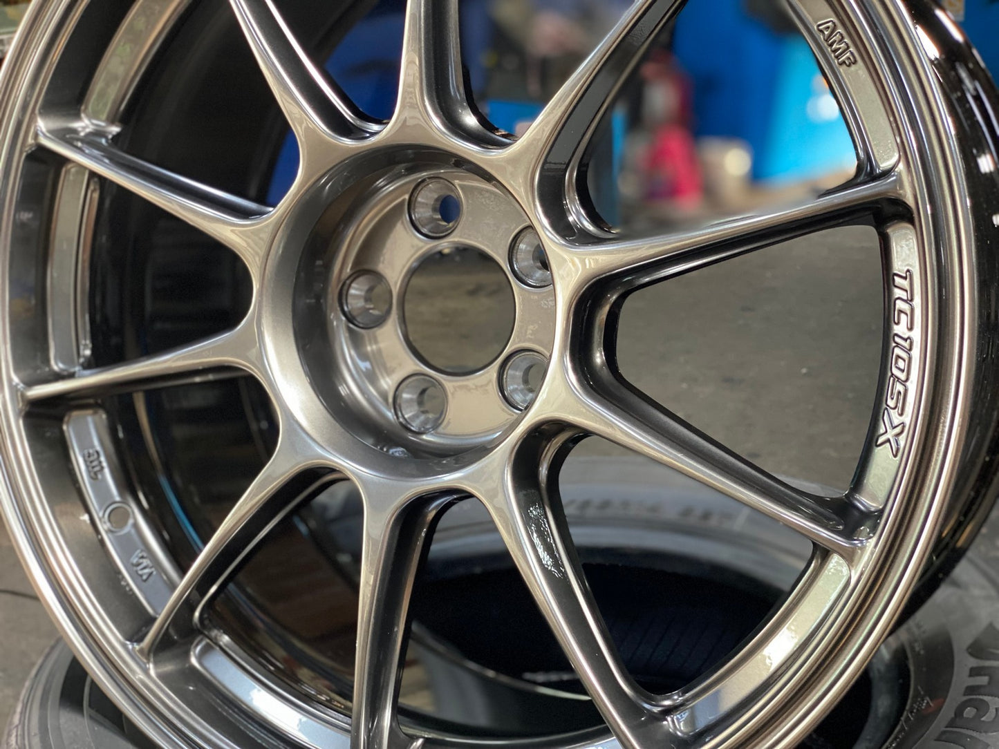 New 18X8.5 ET35 AOW Flow Formed TC105X Rim (4 wheel) Gloss Gunmetal 5X100