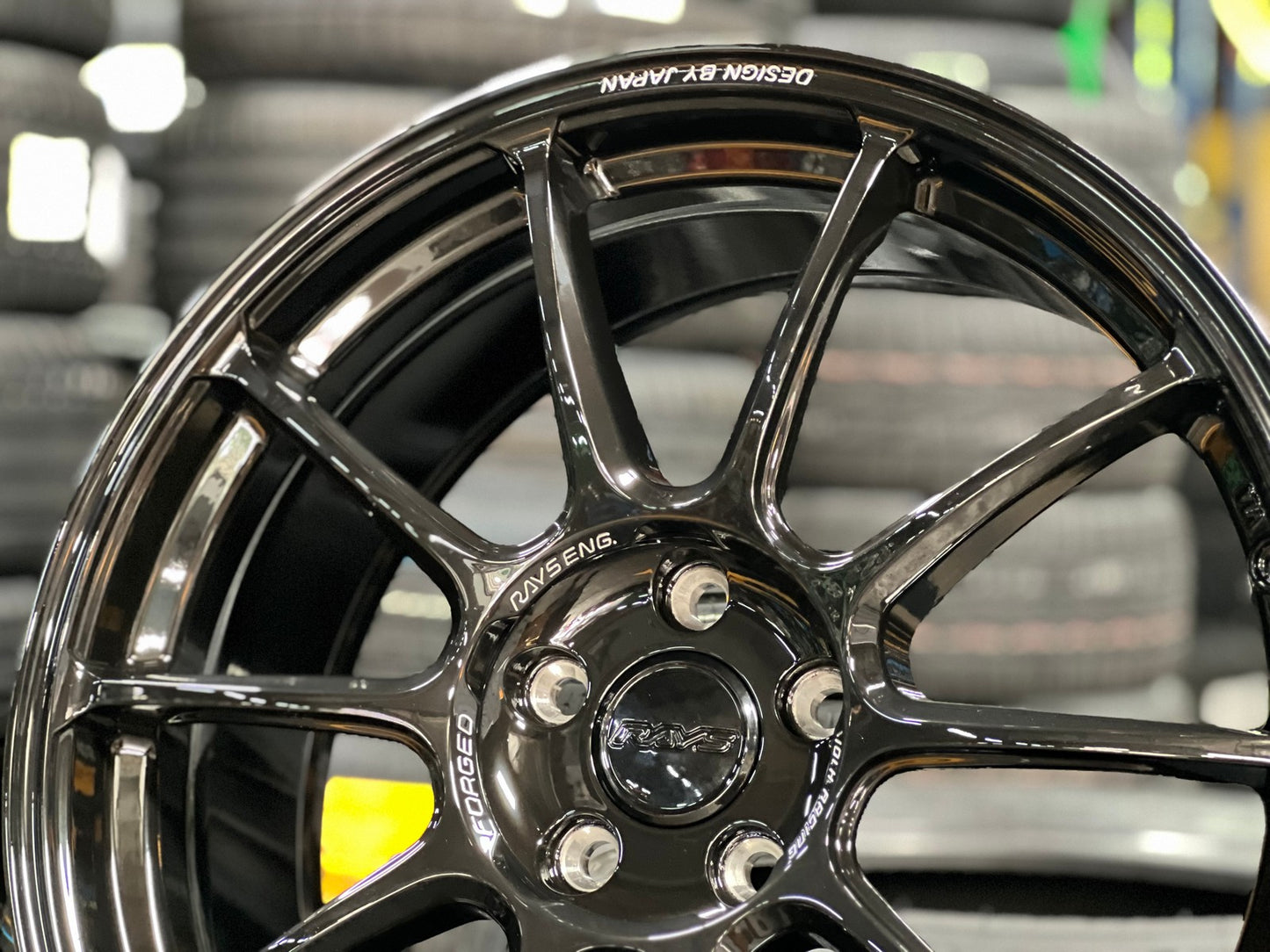 New 19X8.5 ET44 AOW Flow Formed ZE40 Rim (4 wheel) Gloss Black 5X112