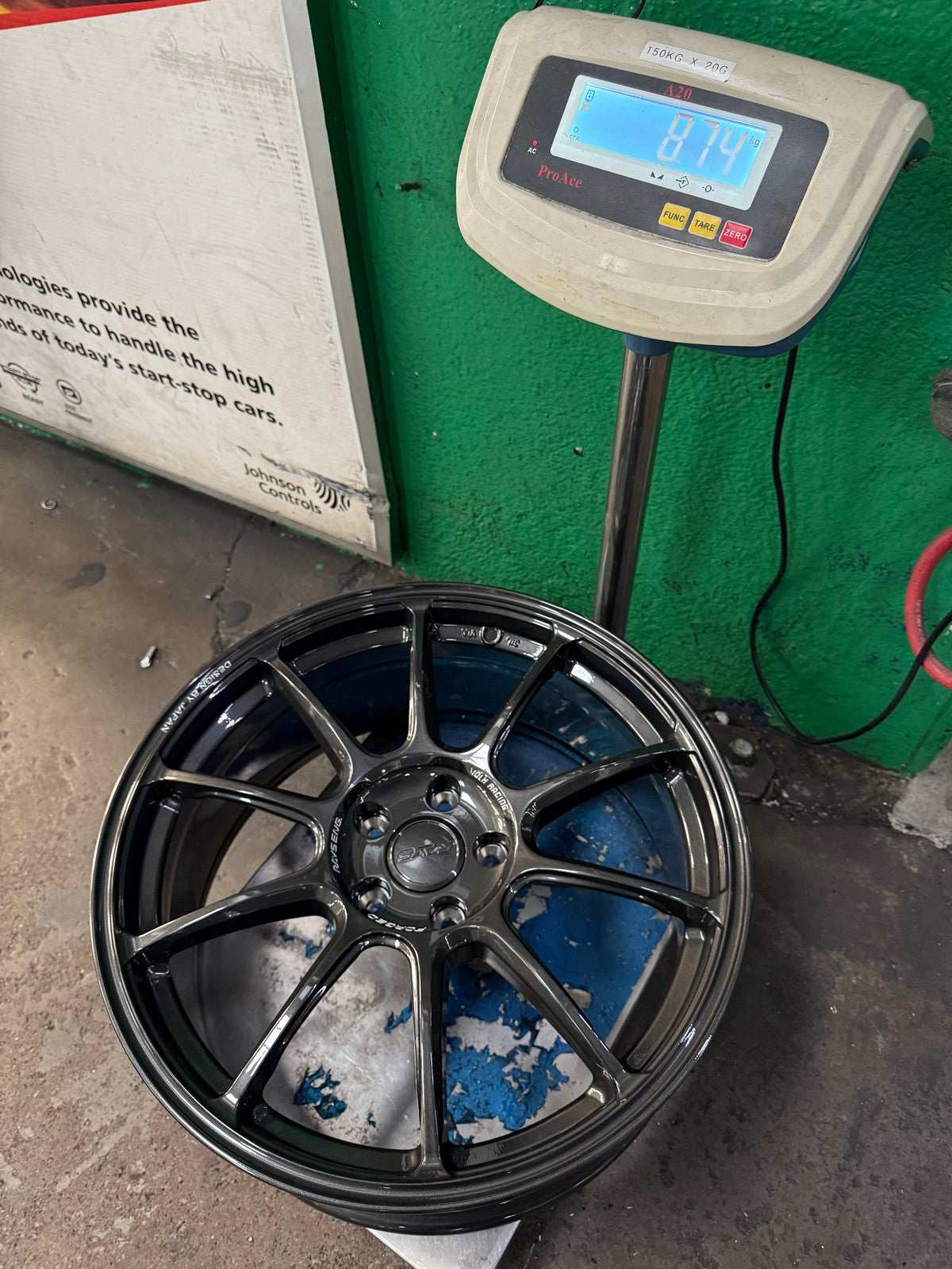 New 19X8.5 ET35 AOW Flow Formed ZE40 Rim (4 wheel) Gloss Gunmetal 5X112