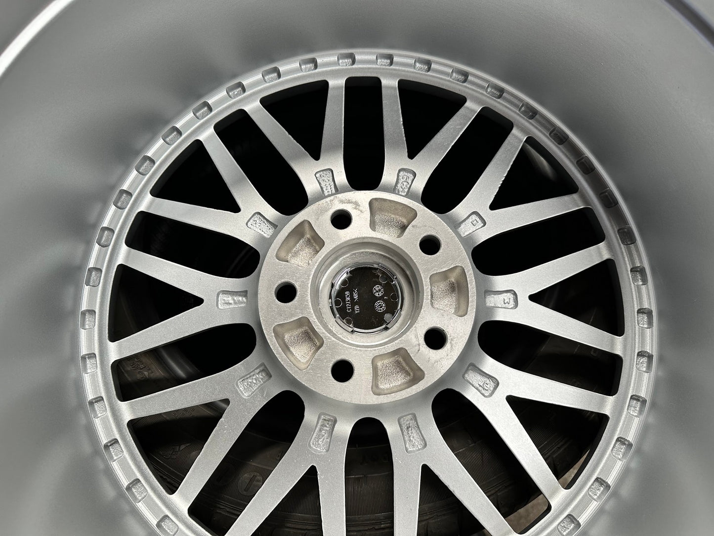 New 18X8 ET38 BBS LM Design Rim (4 wheel) Gloss Silver 5X114.3