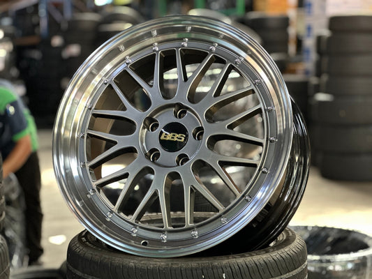 New 19X8.5 ET38 BBS LM Design Rim (4 wheel) Hyper Black 5X112