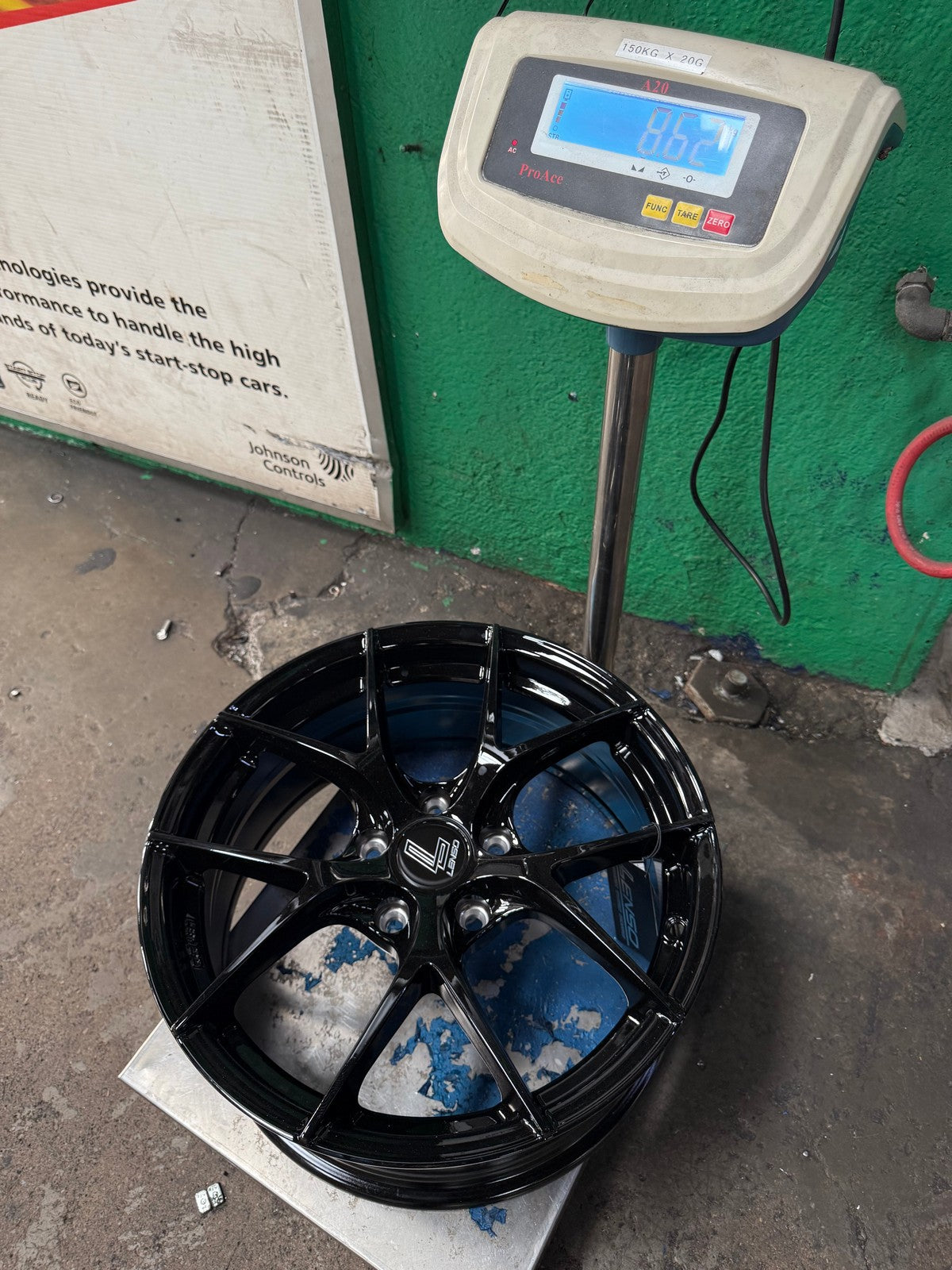 New 17X7.5 ET35 Lenso Jager Dyna Rim (4 wheel) Gloss Black 5X114.3