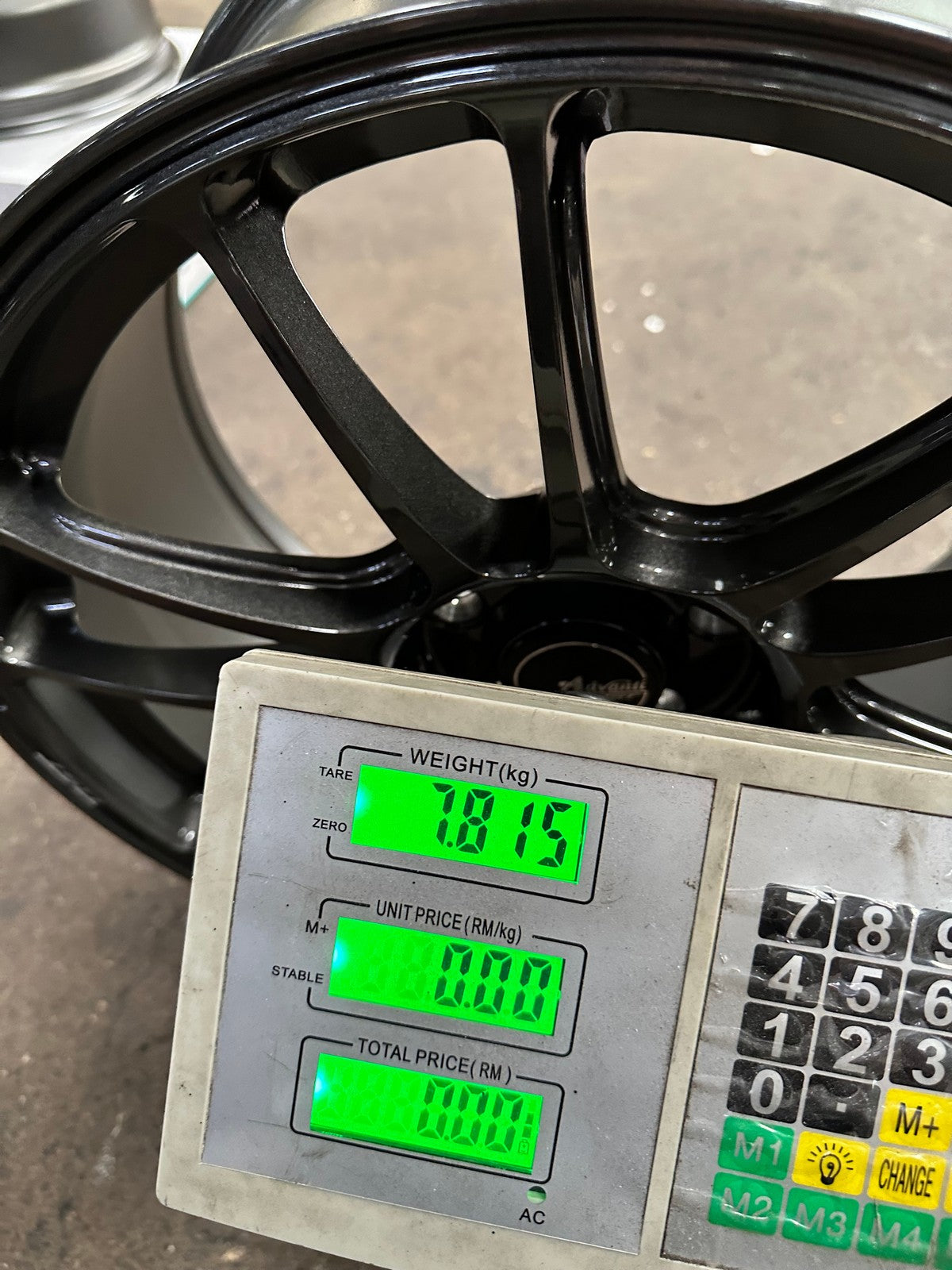 New 18X8.5 ET42 Advanti Ameros Rim (4 wheel) Gloss Gunmetal 5X112