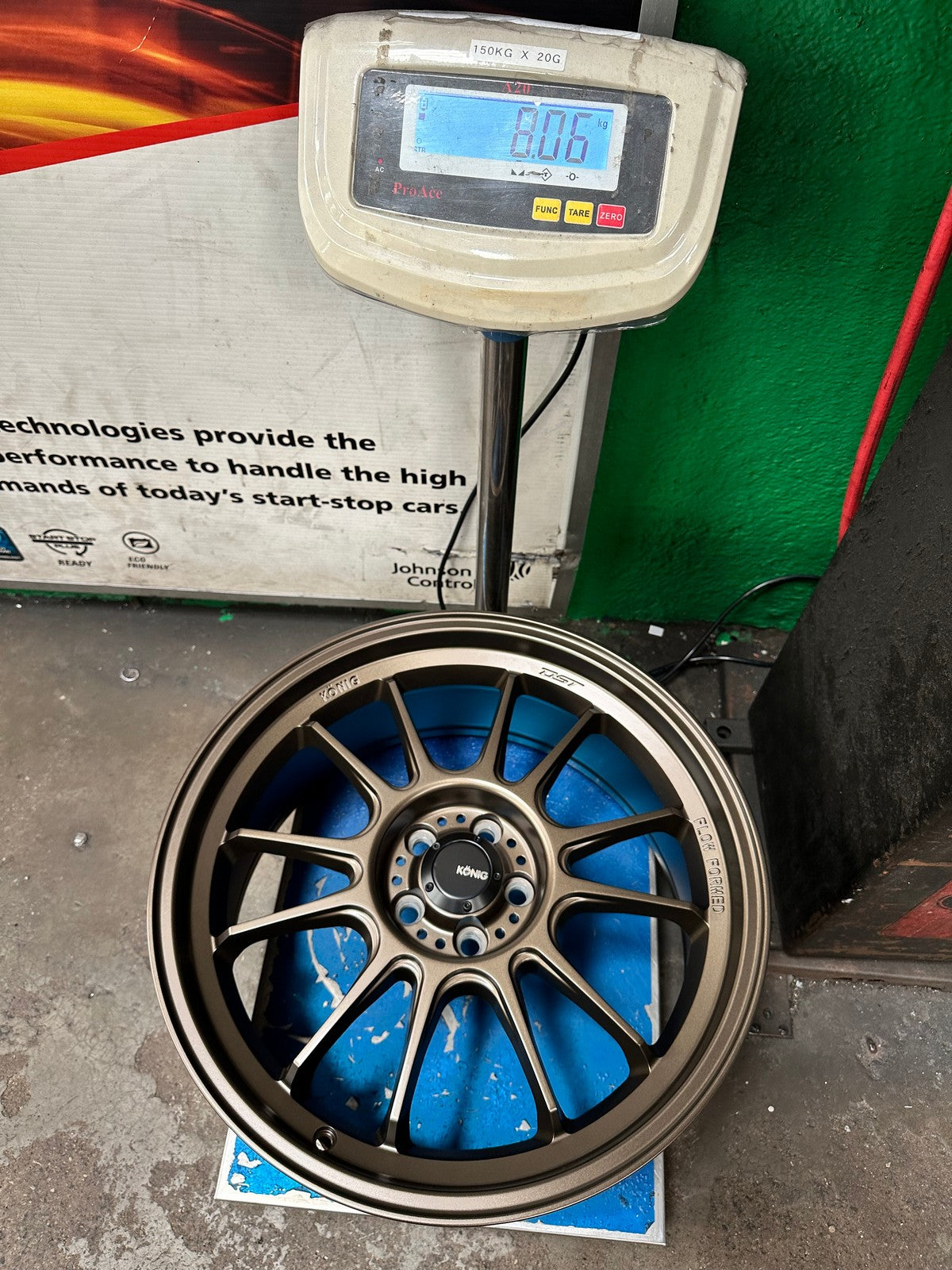 New 18X8.5 ET38 Konig Hypergram Rim (4 wheel) Matt Bronze 5X100