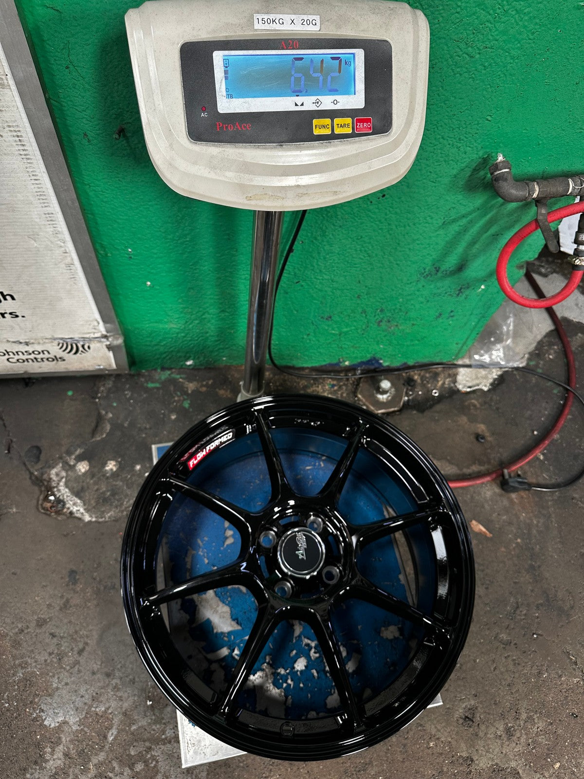 New 17X7.5 ET40 Advanti Blizzard Rim (4 wheel) Gloss Black 4X100