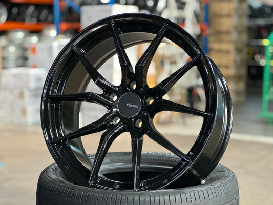 New 18X8 ET45 Advanti Hybris Rim (4 wheel) Gloss Black 5X112