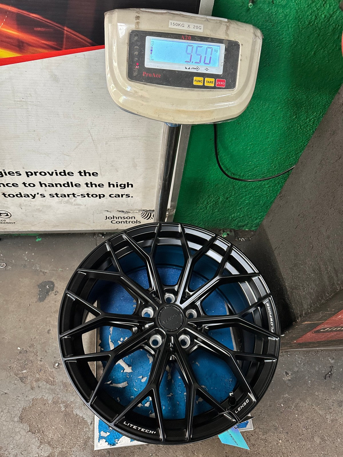 New 18X8.5 ET35 Lenso VNA Rim (4 wheel) Matt Black 5X114.3