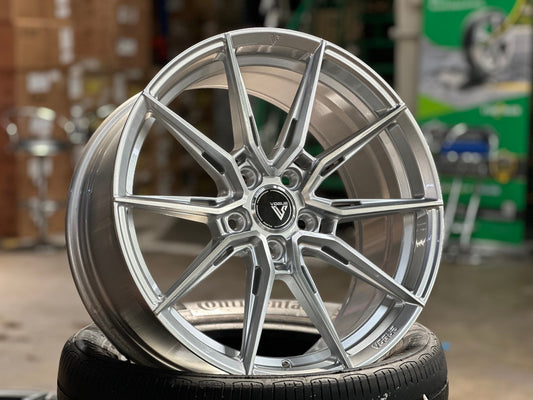 NEW 18X8.5 ET42 Vogue F06 Rim (4 wheel) Brushed Silver 5X114.3