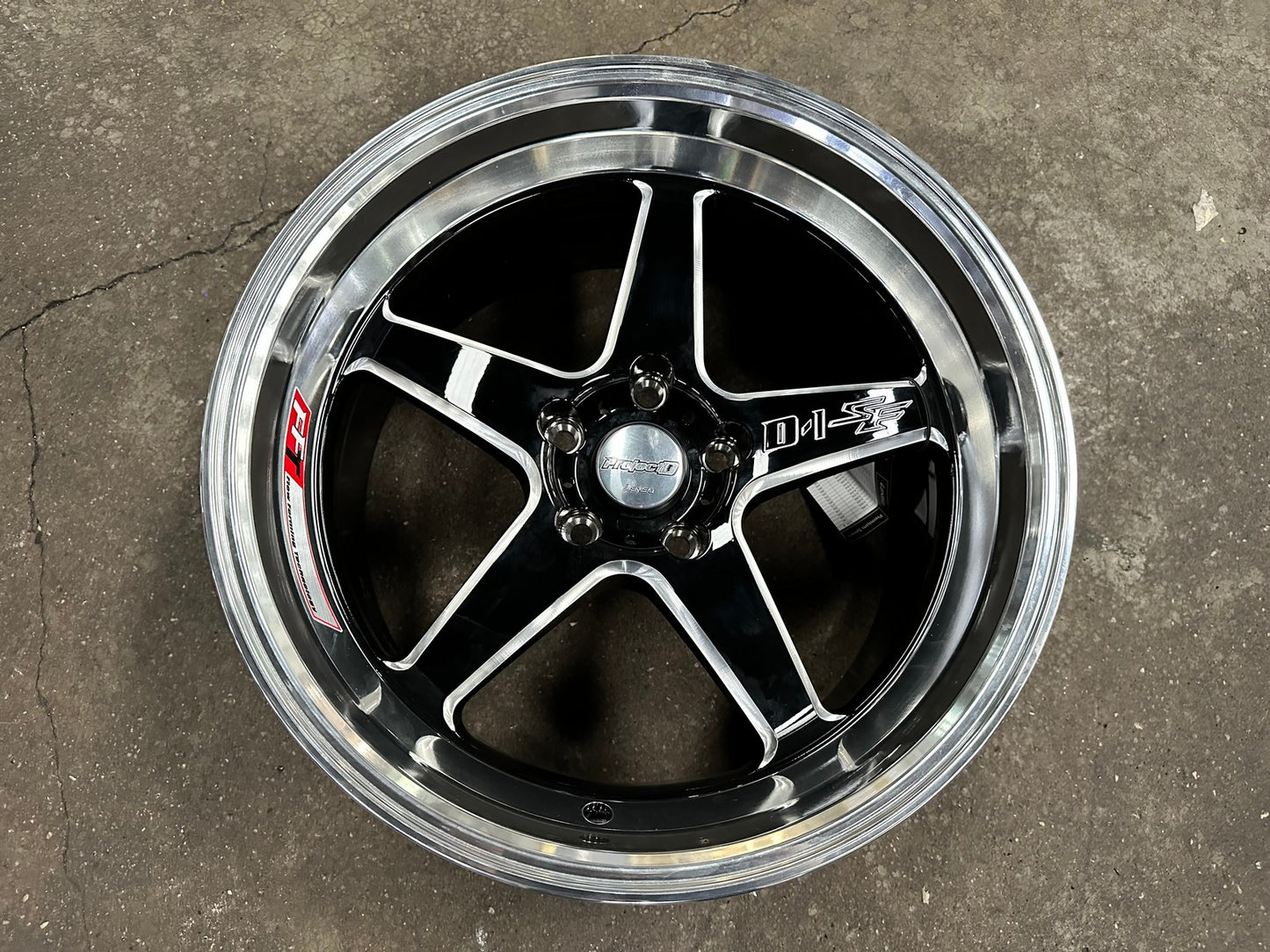 New 18X9.5 ET22 Lenso D1SF Rim (4 wheel) Gloss Black 5X114.3