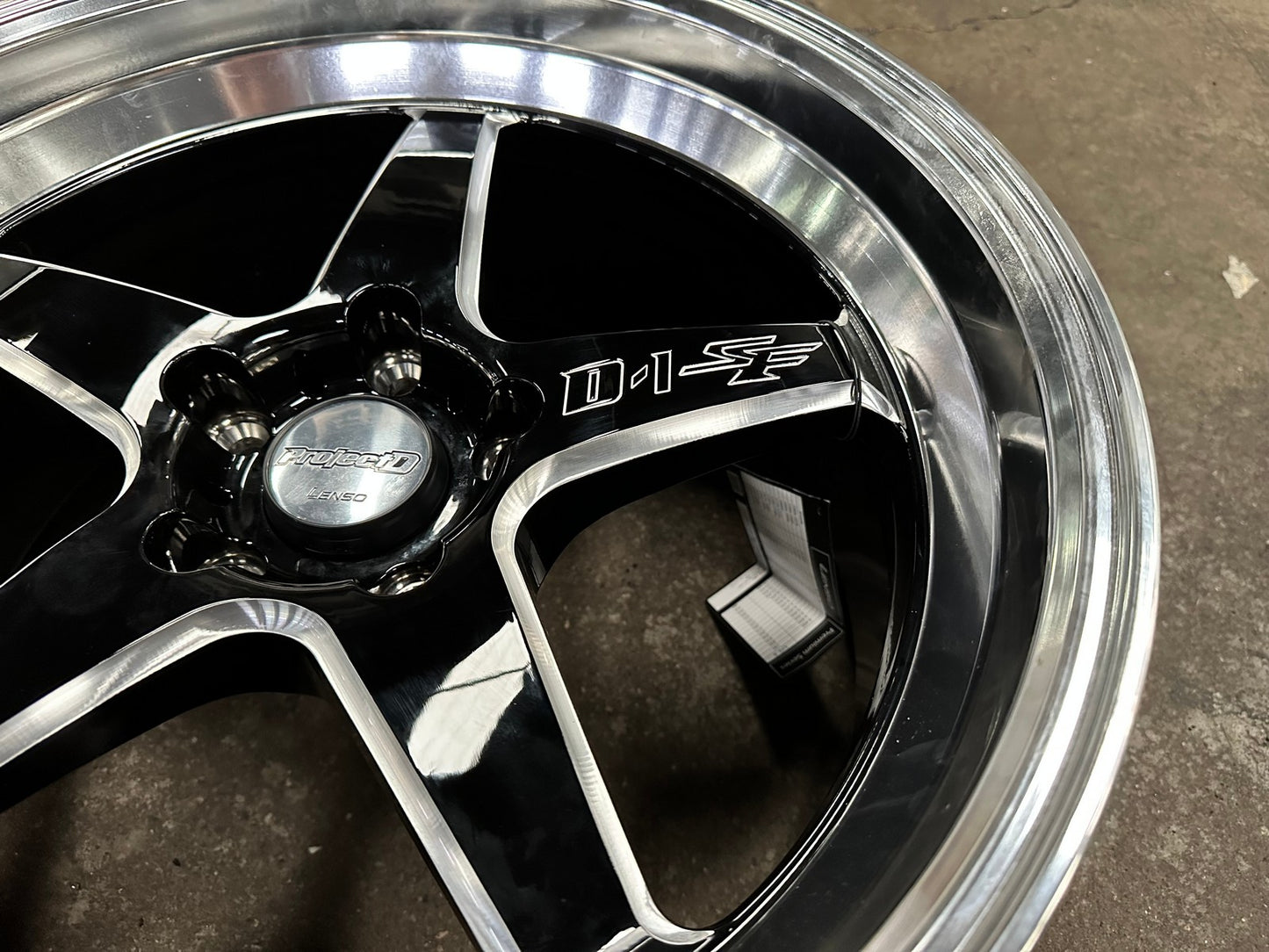 New 18X9.5 ET22 Lenso D1SF Rim (4 wheel) Gloss Black 5X114.3