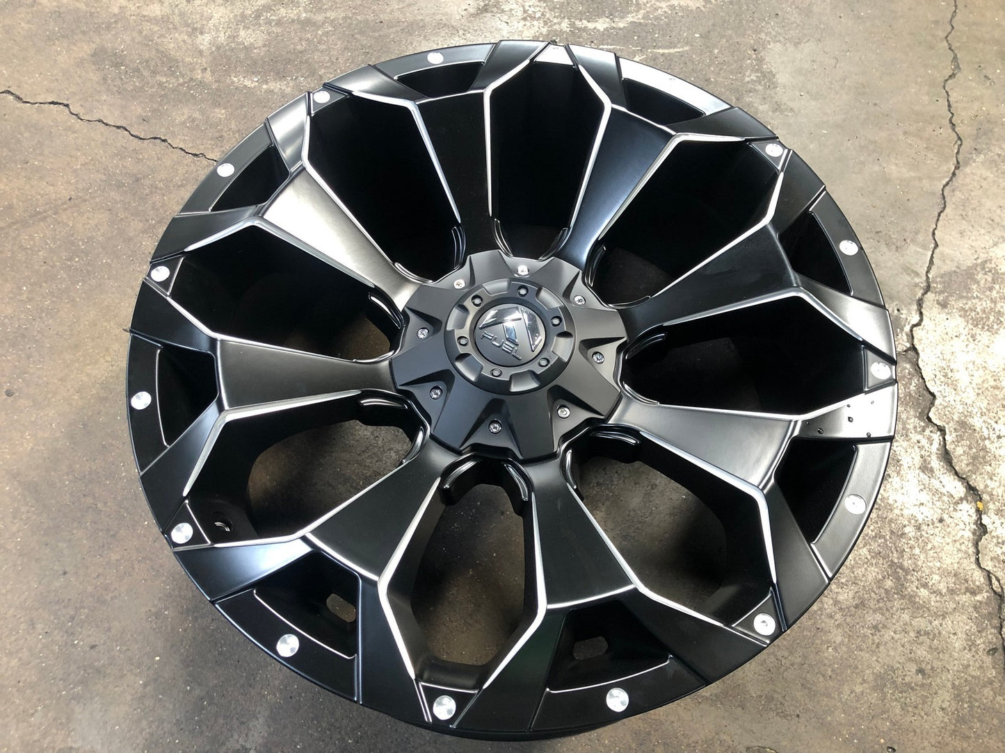 New 22X9.5 ET20 Fuel Rim (4 wheel) Matt Black 5X139.7