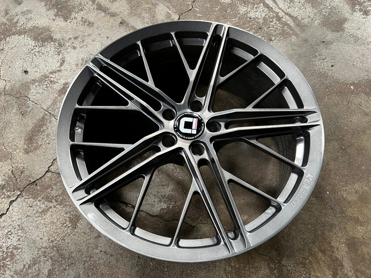 New 20X9 ET35 Klassen ID F53R Rim (4 wheel) Gloss Gunmetal 5X114.3