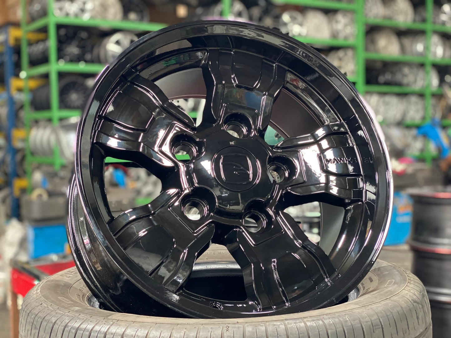 New 18X9 ET25 Osprey Hawke Rim (5 wheel) Gloss Black 5X165