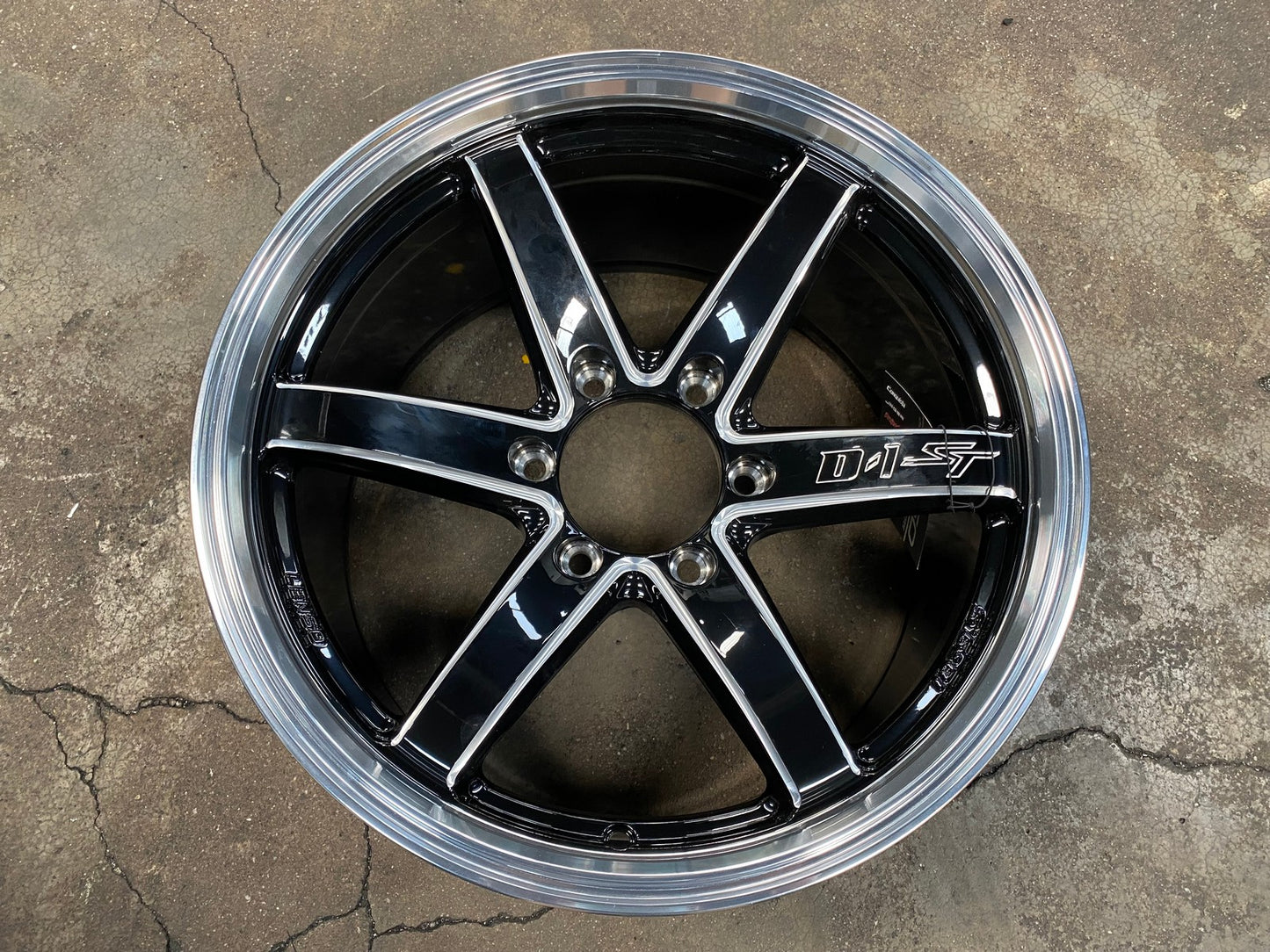 New 18X9.5 ET25 Lenso Project D1ST Rim (4 wheel) Gloss Black 6X139.7