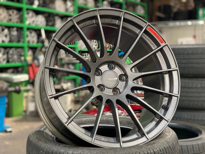 New 18X9.5 ET43 Enkei RS05RR Rim (4 wheel) Matt Gunmetal 5X100