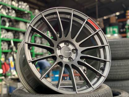 New 18X9.5 ET43 Enkei RS05RR Rim (4 wheel) Matt Gunmetal 5X100