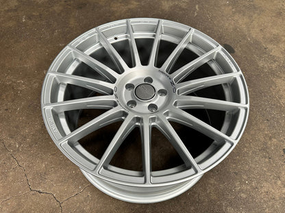 New 21X10.5 ET28 OZ Racing Superturismo Rim (4 wheel) Matt Silver 5X112