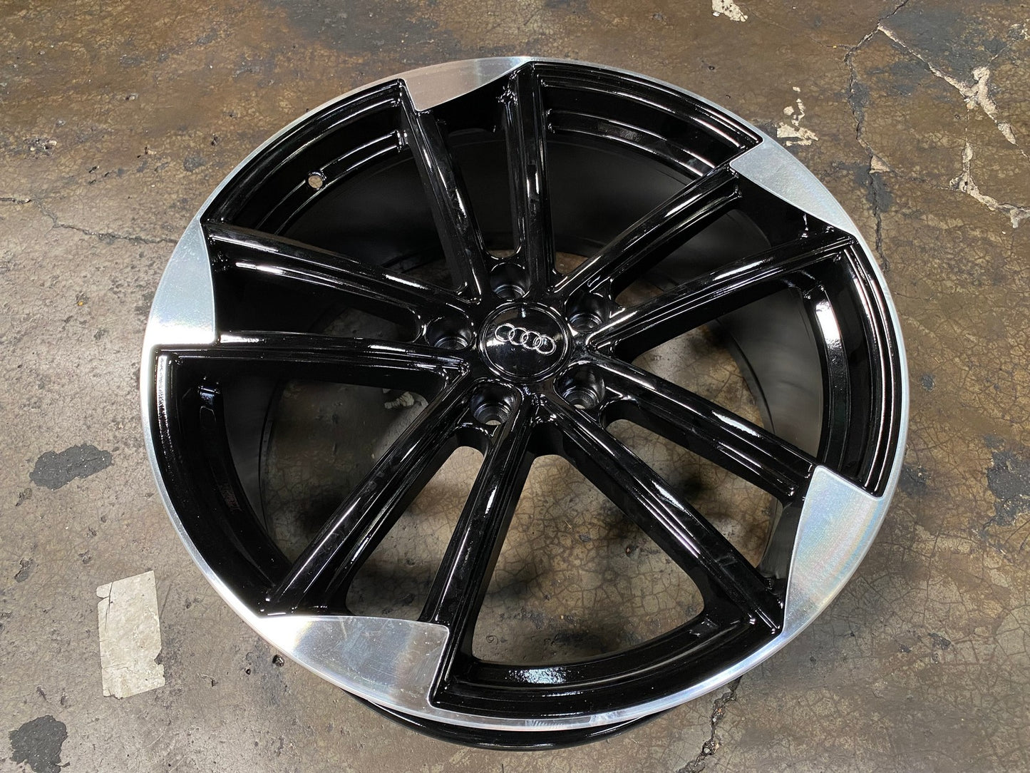 New 19X8.5 ET42 TCK Racing Rim (4 wheel) Gloss Black 5X112