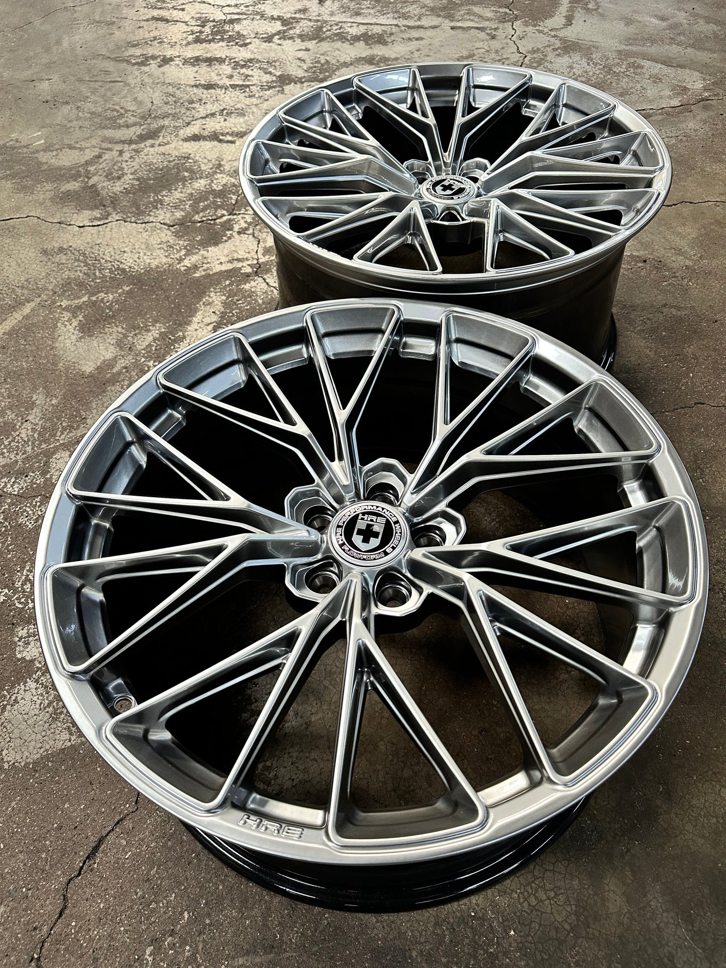New 20x9 ET25 20x10 ET35 HRE FF28 (4 wheel) 5x112 Liquid Silver