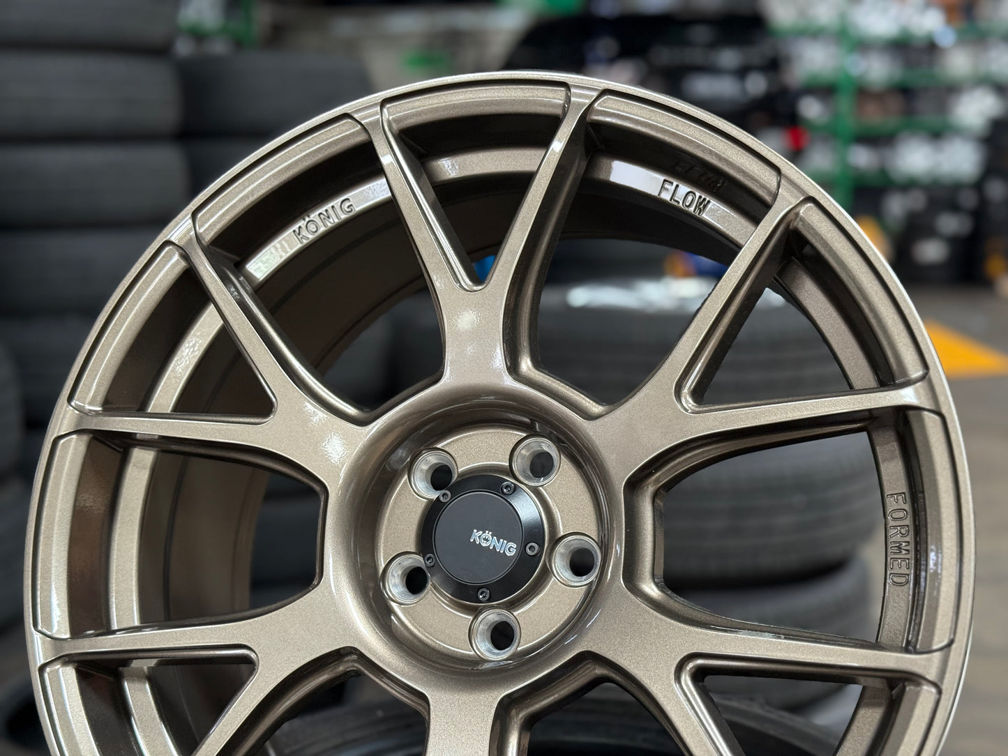 New 18x8.5 ET44 Konig Ampliform Rim (4 wheel) Bronze 5x100