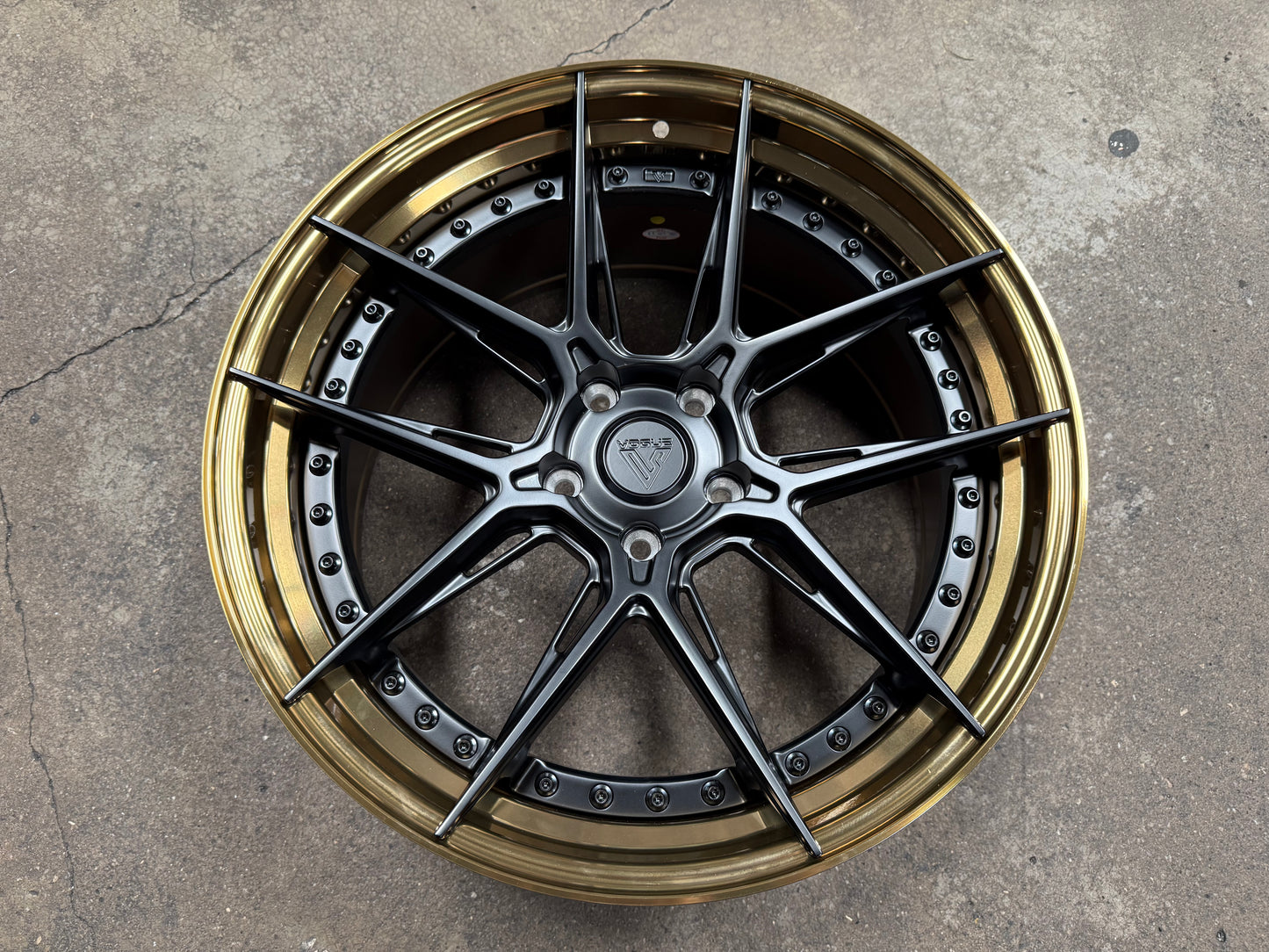 New 20x8.5 ET33 20x10 ET40 Vogue Wheel X01 (4 wheel) 5x120 Black Gold
