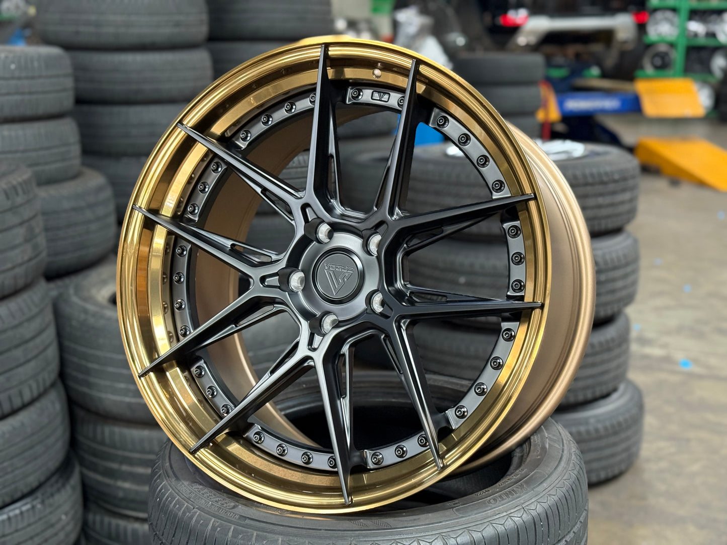 New 20x8.5 ET33 20x10 ET40 Vogue Wheel X01 (4 wheel) 5x120 Black Gold