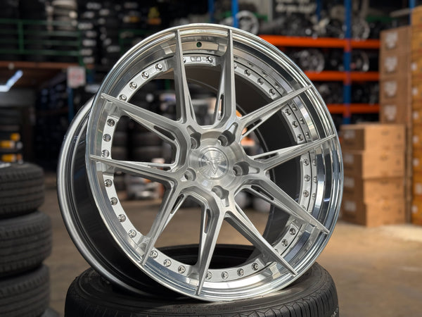 New 20x8.5 ET33 20x10 ET40 Vogue Wheel X01 (4 wheel) 5x120 Silver