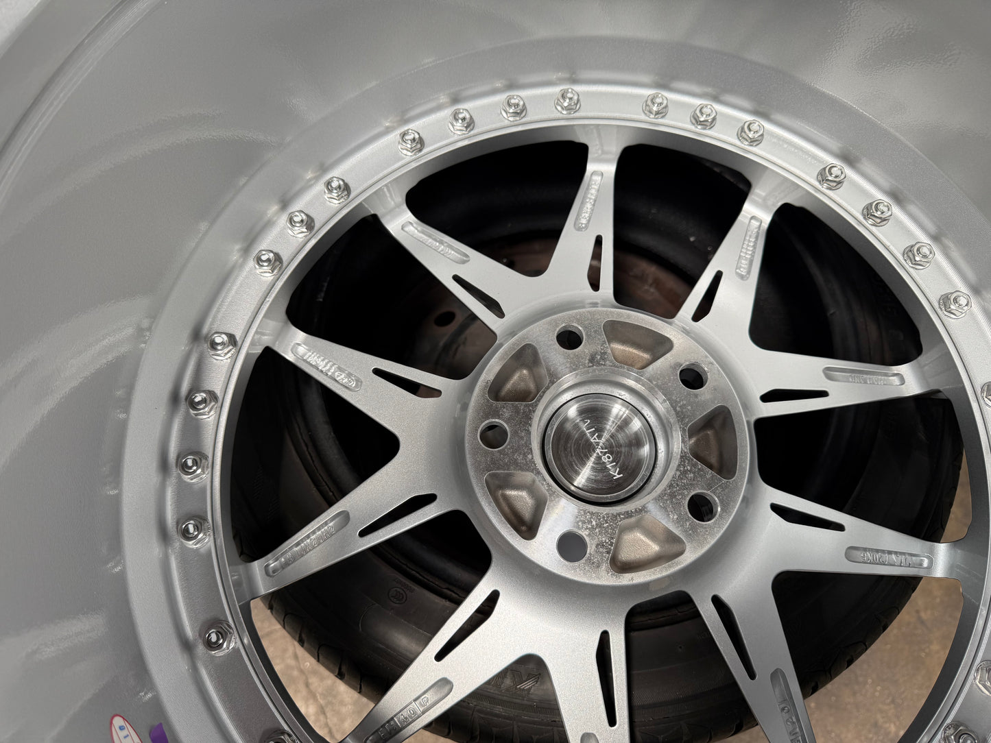 New 20x8.5 ET33 20x10 ET40 Vogue Wheel X01 (4 wheel) 5x120 Silver