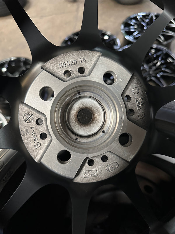 New 16X7.5 ET38 Konig Dekagram Rim (4 wheel) Matt Black 4X100