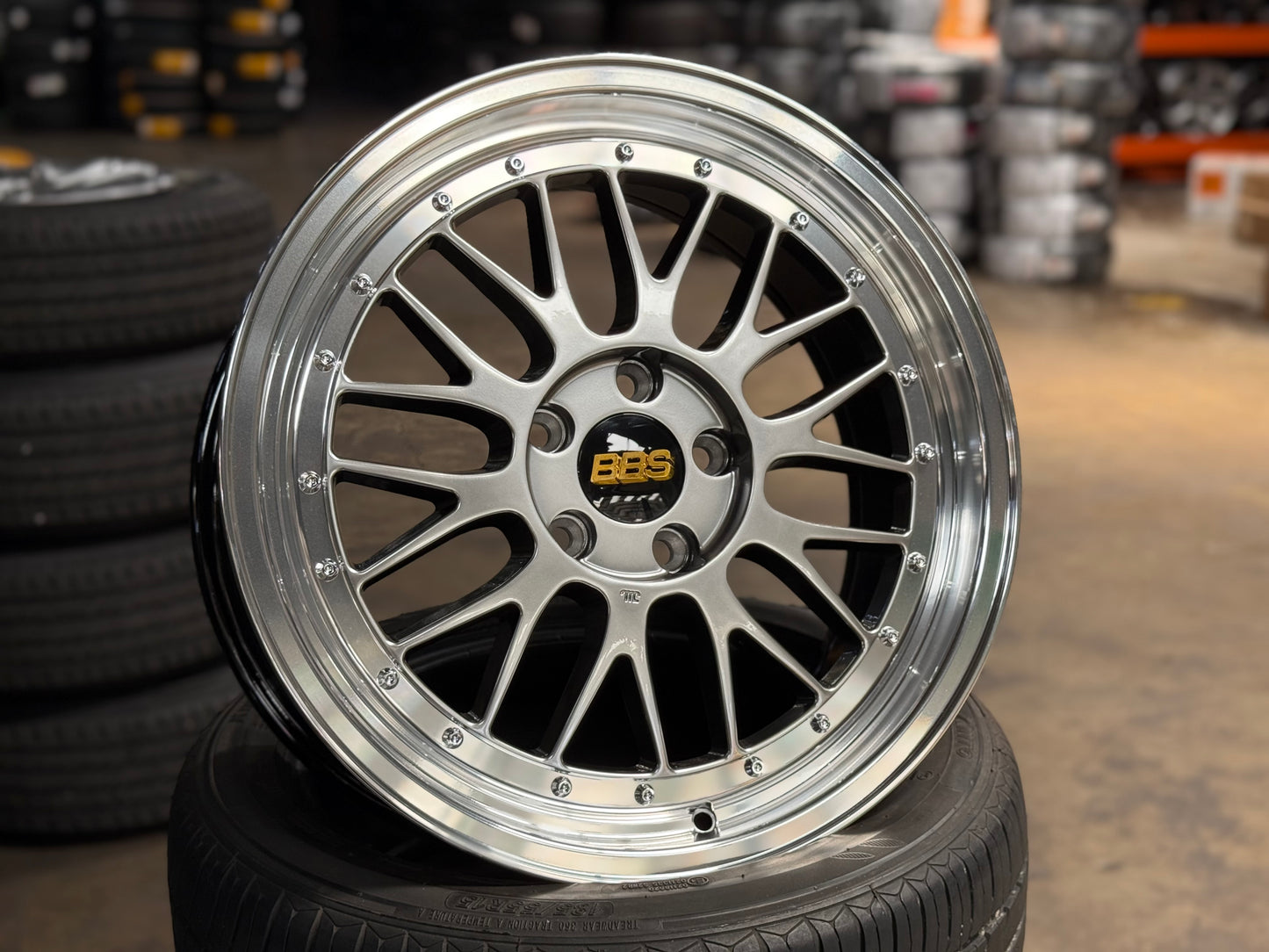 NEW 18X8 ET42 AOW LM Flow Formed Rim (4 Wheel) Hyper Black Polished Lip 5X112