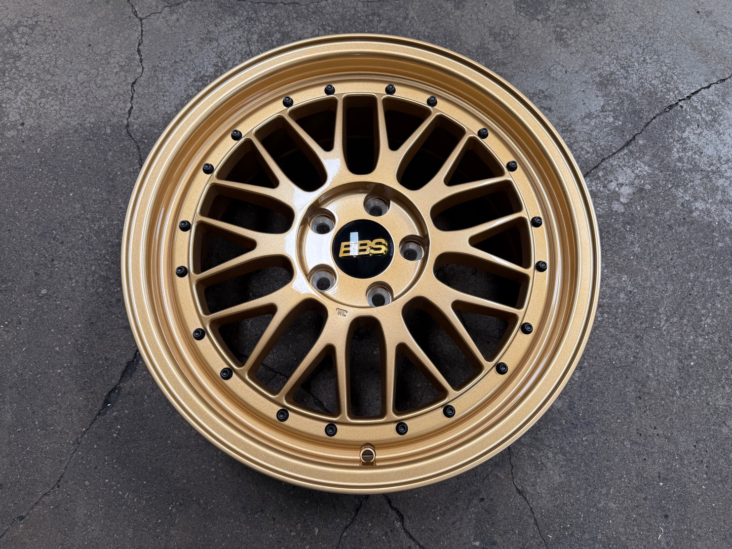 NEW 18X8 ET42 AOW LM Flow Formed Rim (4 Wheel) Light Gold 5X112
