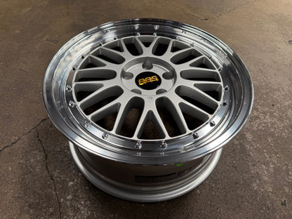 NEW 18X8 ET42 AOW LM Flow Formed Rim (4 Wheel) Silver Polished Lip 5X112