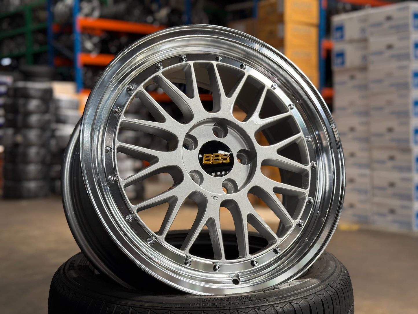 NEW 18X8 ET42 AOW LM Flow Formed Rim (4 Wheel) Silver Polished Lip 5X112