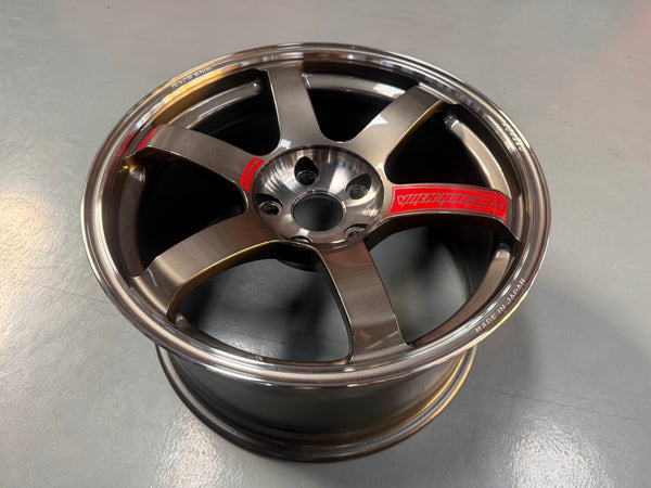 New 18x9.5 ET38 Rays TE37 SAGA SL (4 wheel) 5x120 Press Graphite