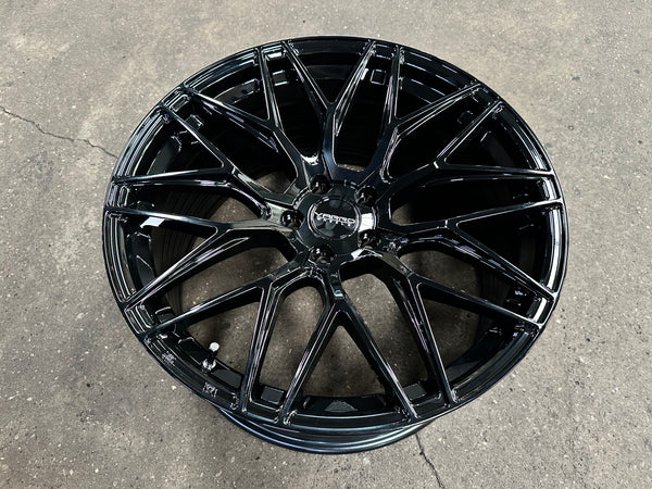 New 20x8.5 ET30 20x10 ET38 Varro VD06X (4 wheel) 5x112 Gloss Black