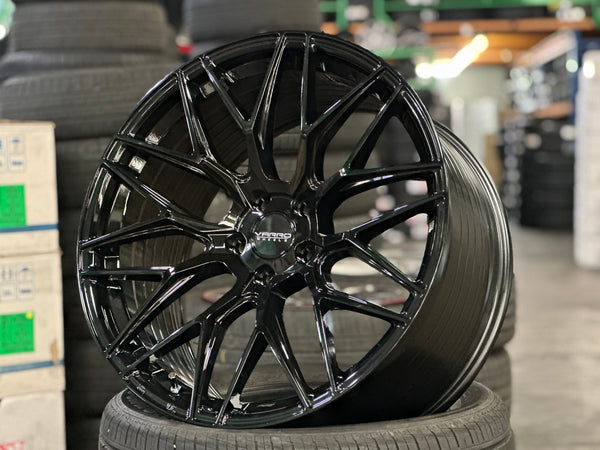 New 20x8.5 ET30 20x10 ET38 Varro VD06X (4 wheel) 5x112 Gloss Black