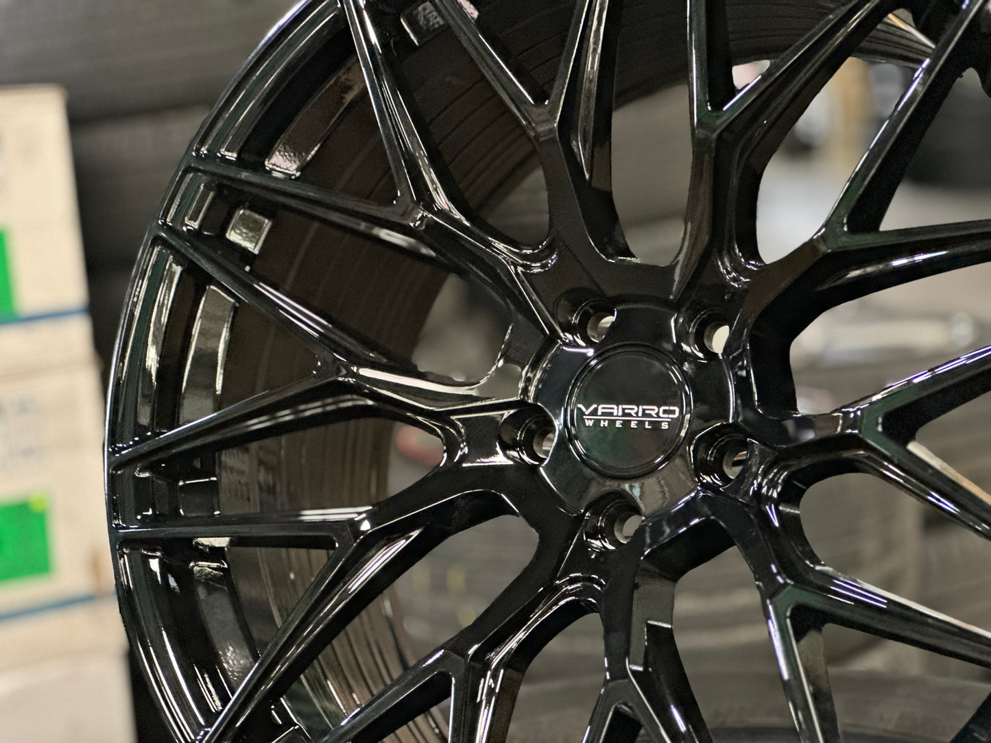 New 20x8.5 ET30 20x10 ET38 Varro VD06X (4 wheel) 5x112 Gloss Black